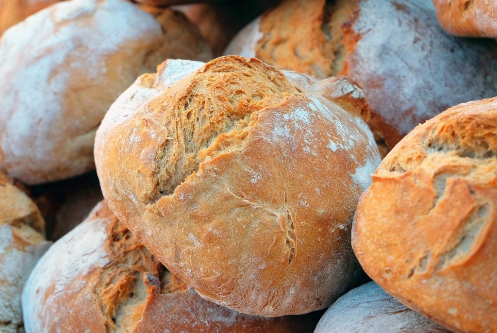 bread, baked, food-1281053.jpg