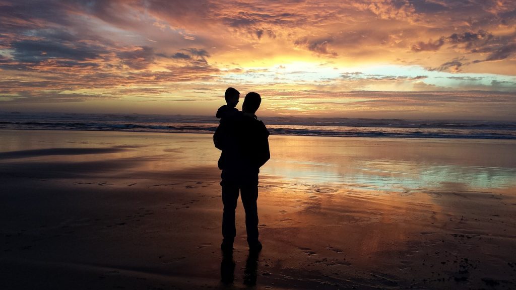 father, son, grandson-1004022.jpg