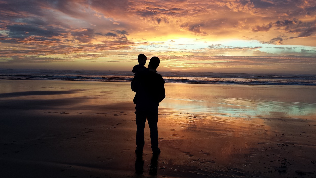 father, son, grandson-1004022.jpg