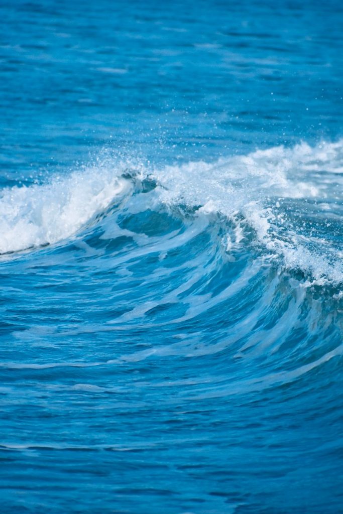 ocean wave in close up shot